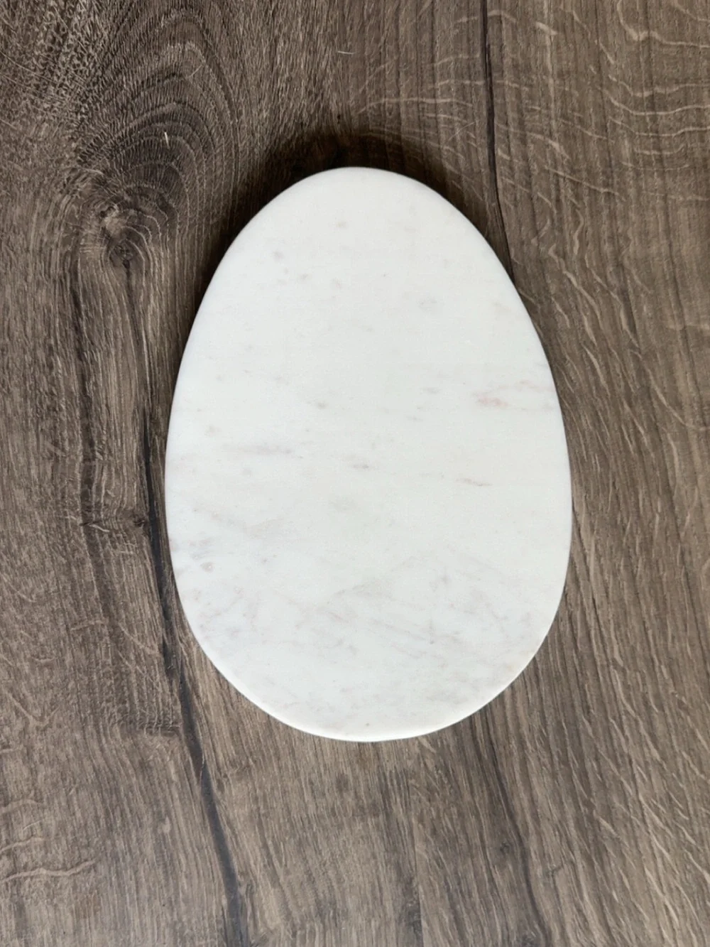 White Marble Egg-Shaped Serving Tray